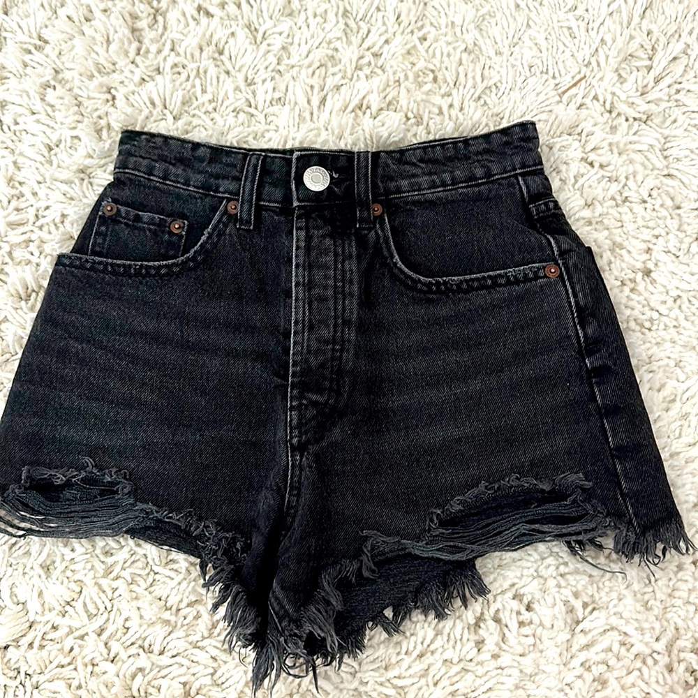 Zara black cut off high rise denim shorts 0